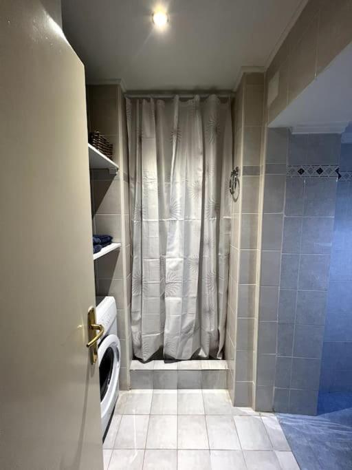 Jimmy'S Pool Apartment Peraía 外观 照片